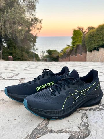 Gebrauchtes Asics GT-2000 GORE-TEX 2025 Running Shoes