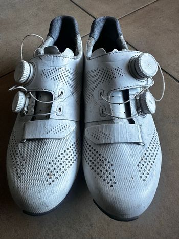 Used Giant Surge Pro 42 Road Cycling Shoes 2025 bike — image 3 of 4