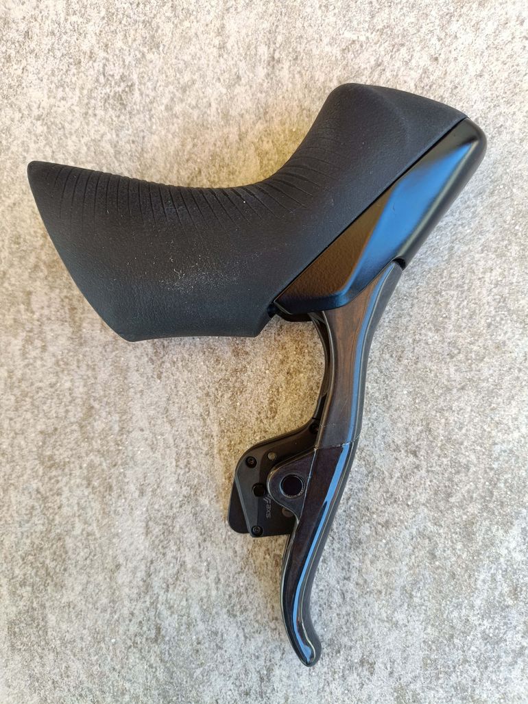 Used Sram Red eTap 12V AXS Disc 2024 bike — image 6 of 8