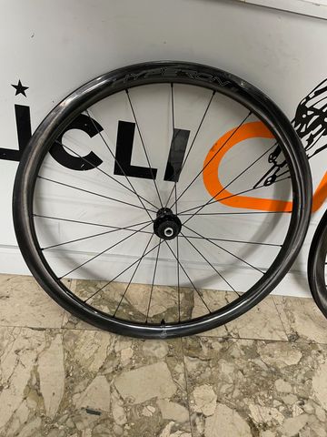 Käytetty Campagnolo Hyperon Carbon Wheels bike — kuva 2 / 5