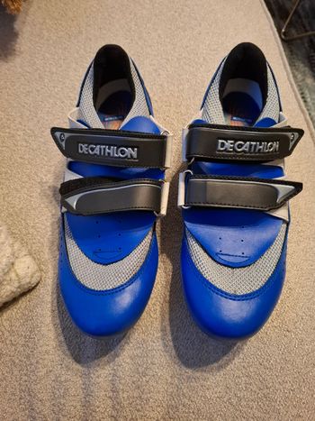 Used Decathlon pédales look bike — image 1 of 7