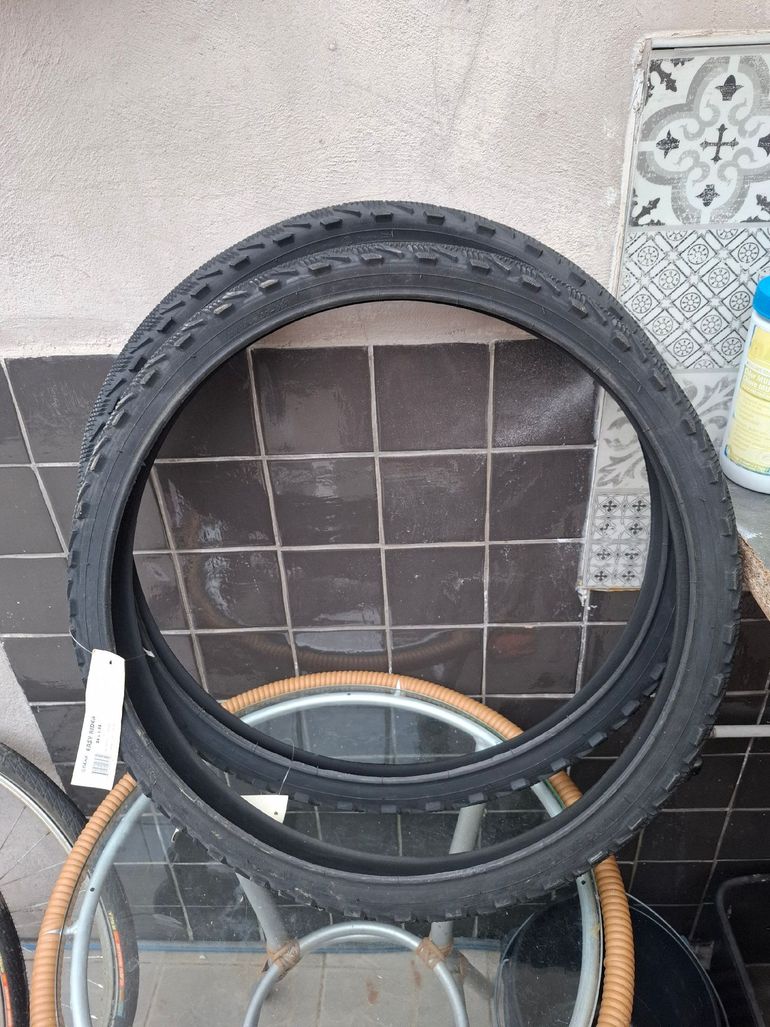 Used géant easy rider roues pneus vélo bike — image 1 of 3