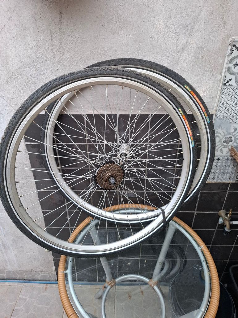 Used Vittoria adventure touring bike — image 1 of 3