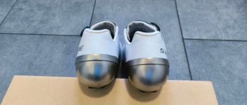 Used Shimano RC9 Road Cycling Shoes 2025 bike — image 3 of 9