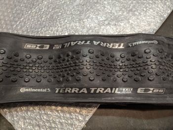 Continental, Terra Trail