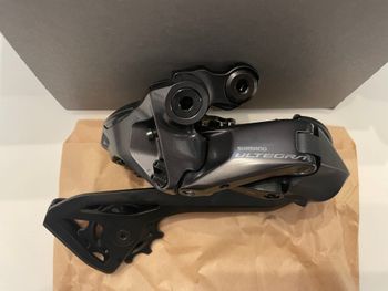 Shimano, Ultegra Di2 12V