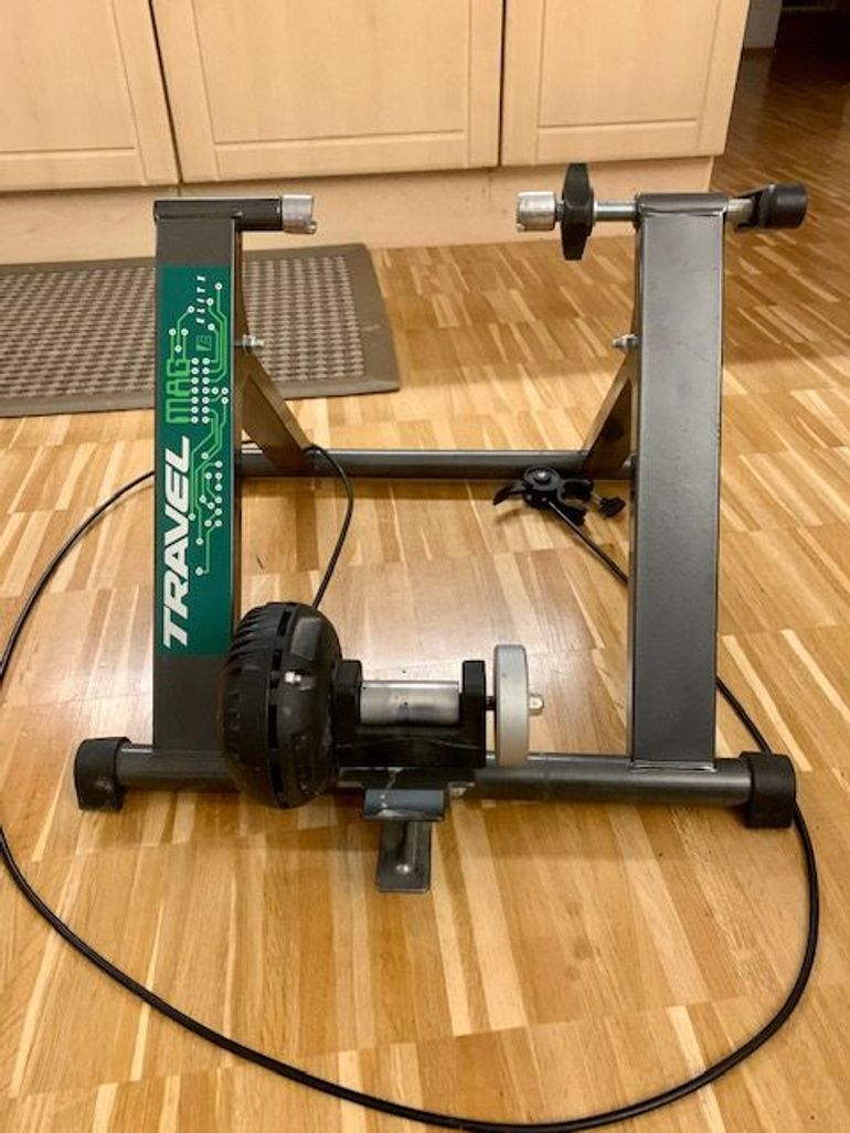 Used Elite Roller trainer 2005 bike — image 1 of 4