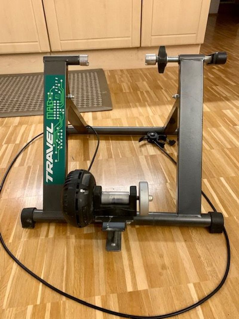 Used Elite Roller trainer 2005 bike — image 1 of 4