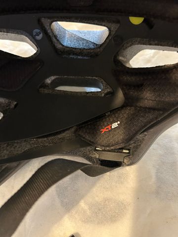 Used Giro Source MIPS Helmet bike — image 7 of 9