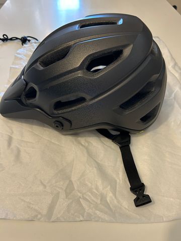 Used Giro Source MIPS Helmet bike — image 2 of 9