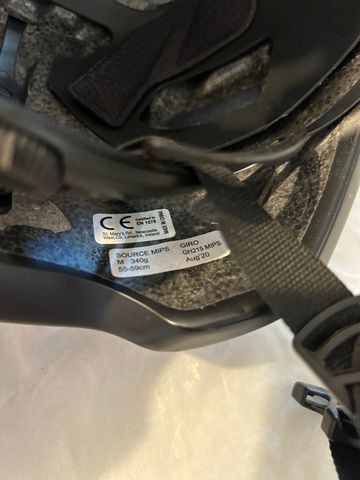 Used Giro Source MIPS Helmet bike — image 9 of 9