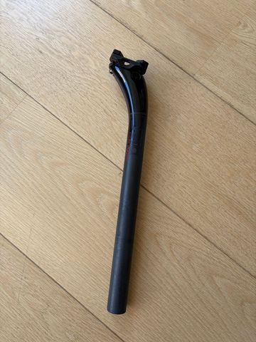 Used Deda Elementi Superlegero 2025 bike — image 2 of 4