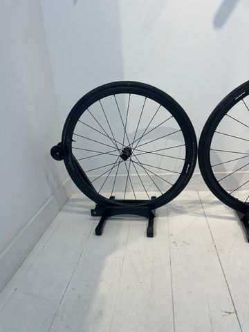Used Scope S3 Carbon Wheelset bike — image 3 of 5