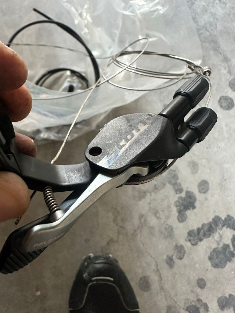 Used Fox 34SC 2pos PTL 110mm 2024 bike — image 3 of 4