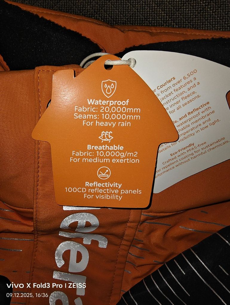 Used Lieferando 3in1 Regenjacke Sommer/Winter XL 2026 bike — image 5 of 6