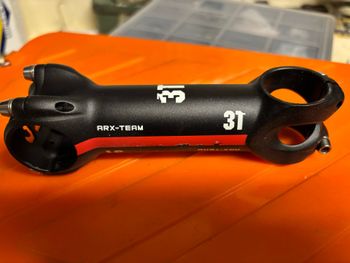 3T, Attacco Manubrio Stem