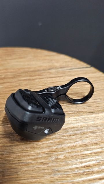Used SRAM AXS Pod Controller 2025 bike — image 3 of 3