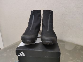 Used Giro MTB Winter Shoe Covers bike — image 3 of 4