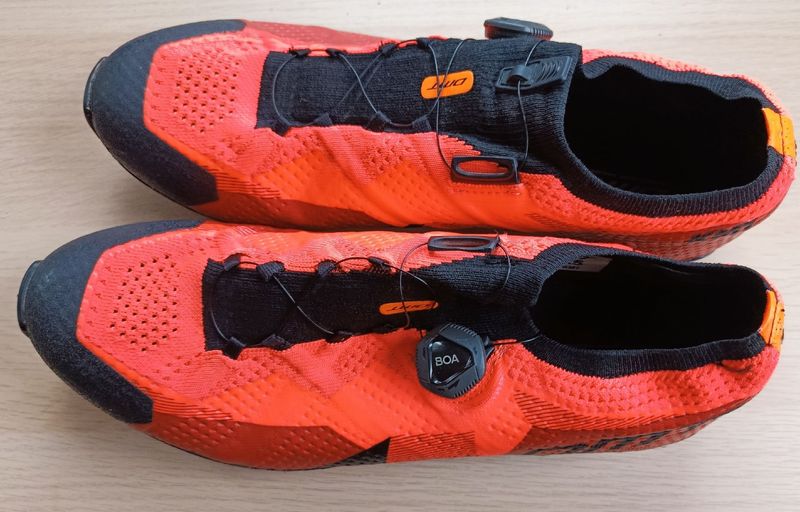 Używany Dmt TOP KM1 MTB/Gravel Shoes Coral Size 45.5 Cycling Shoes
