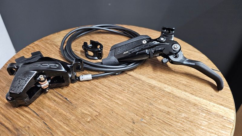 Used Sram Scheibenbremse CODE RSC | Set 2024 bike — image 1 of 4