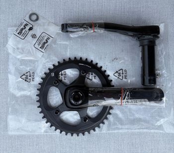 Used Sram Rival 1 Crankset FC-RIV-1-A1 2024 bike — image 8 of 8