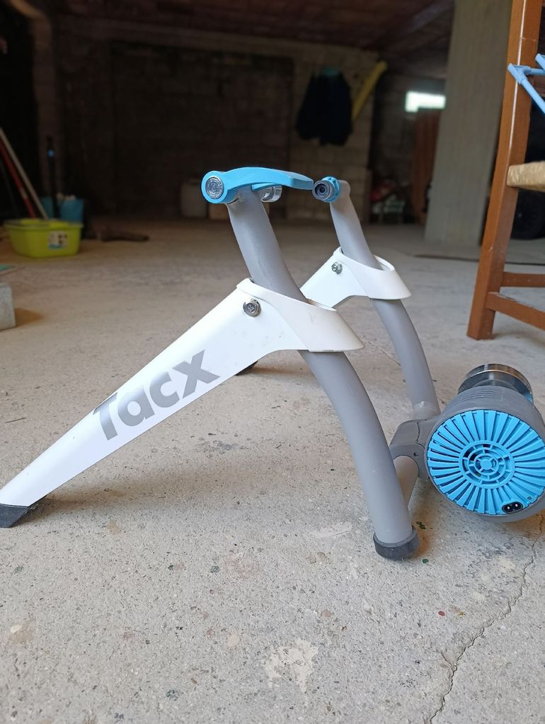 Used Tacx Flow smart 2019 bike — image 1 of 3