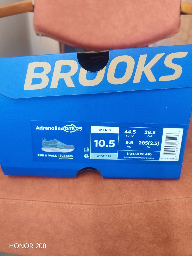Used Brooks Adrenaline GTS 25 2025 bike — image 2 of 11