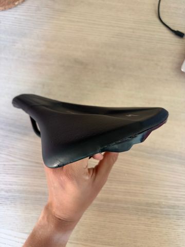 Brugt Specialized Power Comp with MIMIC Saddle 2024 bike — billede 4 af 5
