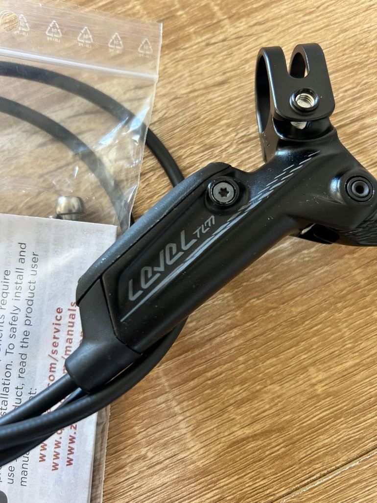 Used Sram Level TLM Disc Brake 2026 bike — image 3 of 3