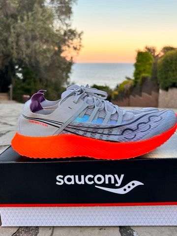 Gebrauchtes Saucony Sinister 2025 Running Shoes