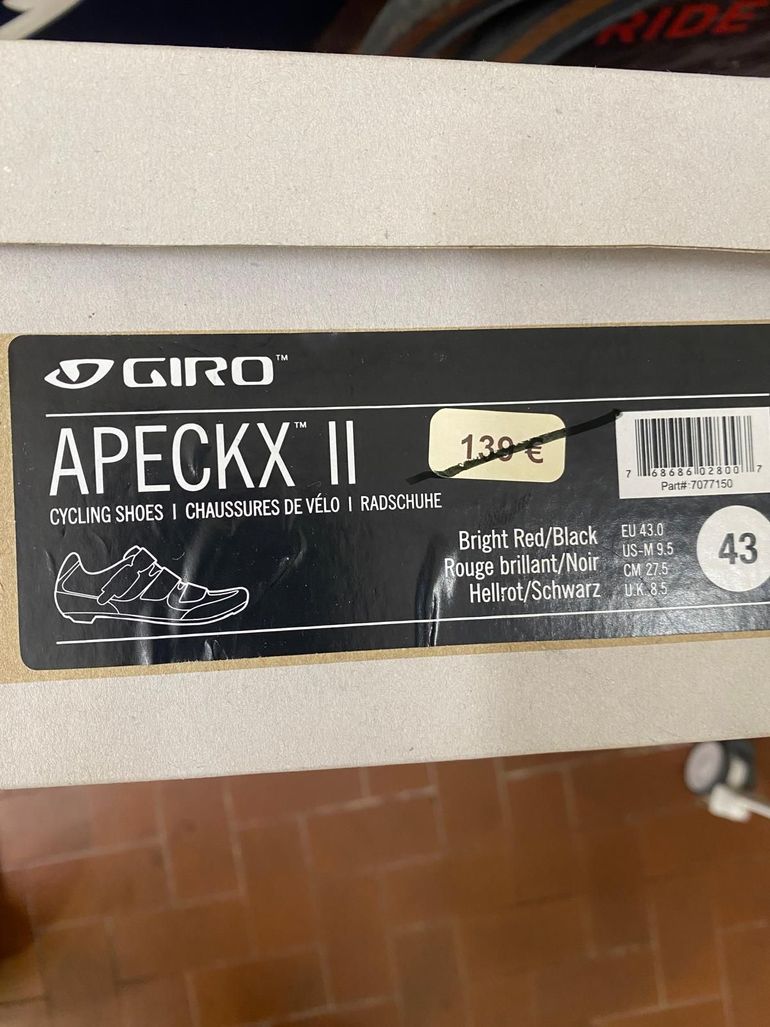 Used Giro Apeckx II bike — image 6 of 6