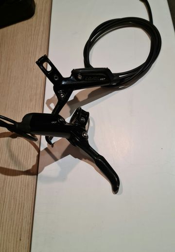 Käytetty Sram Level ultimate carbon levers 2022 Brakes