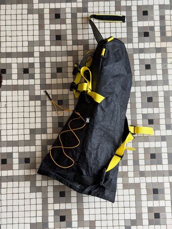 dyed in the wool, Saddle Bag