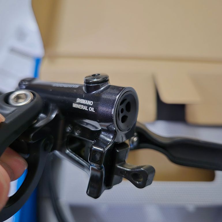 Used Shimano BLM6100 + BRM6120 Kit 2026 bike — image 4 of 11