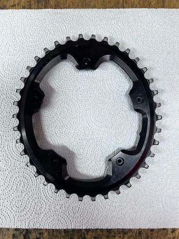 Absoluteblack, 38t Oval Chainring 5/110 BCD
