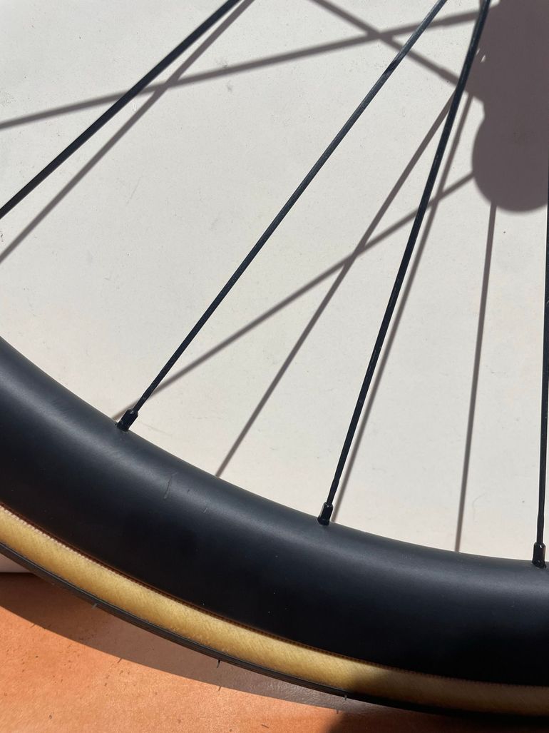 Used Shimano Durace C36 Wheelset WH-R9270 2023 bike — image 7 of 8
