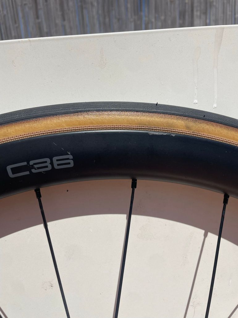 Used Shimano Durace C36 Wheelset WH-R9270 2023 bike — image 4 of 8