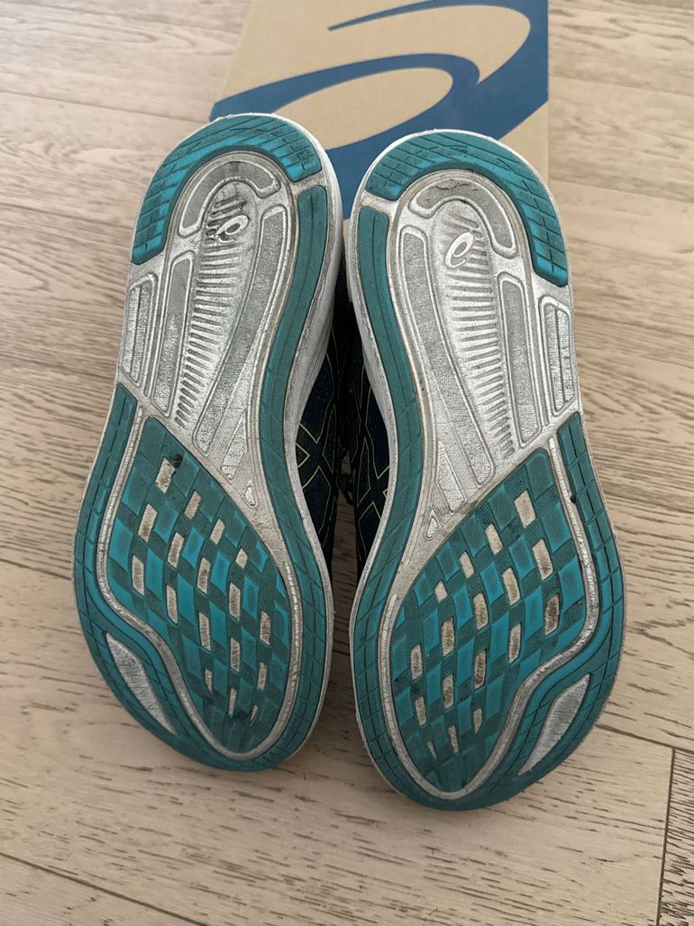 Used Asics EvoRide 2 bike — image 4 of 7