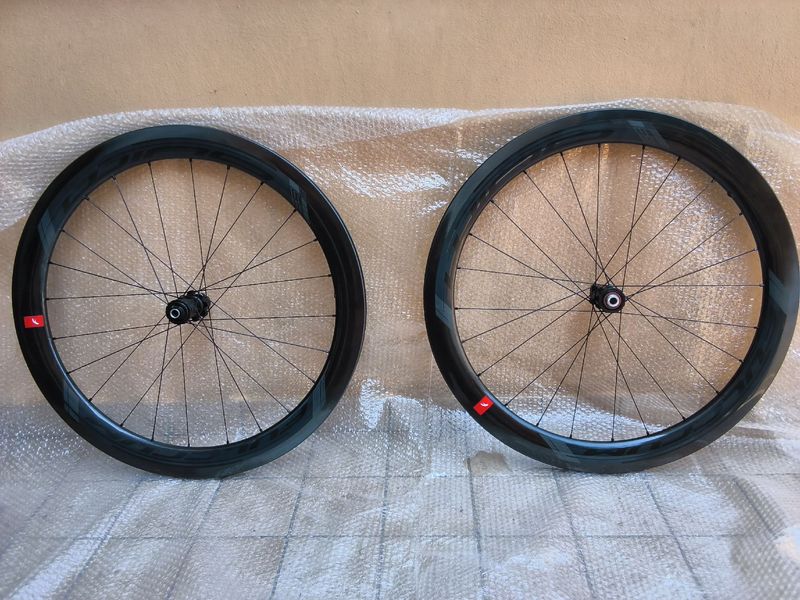 Używany Fulcrum Wind 55 DB 2WF C19 AFS Wheelset 2024 bike — zdjęcie 1 z 15