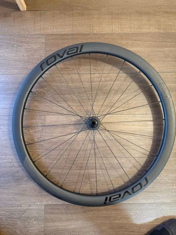 Used Specialized Roval Rapide C 38 Wheelset bike — image 2 of 8