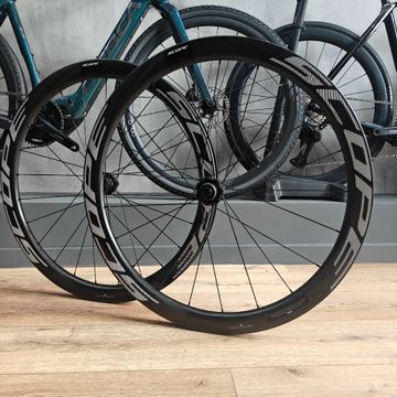 Used Scope R4.A 2025 bike — image 3 of 9
