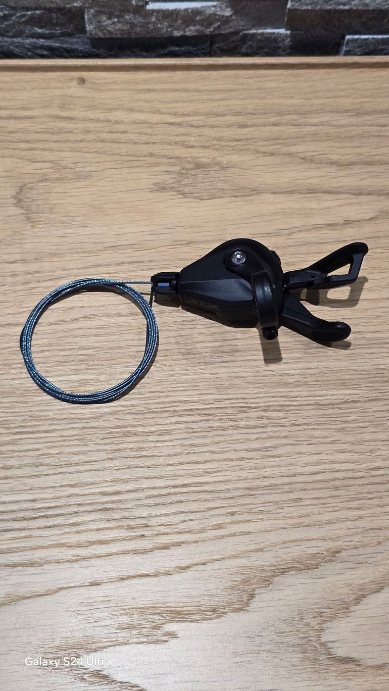 Used Shimano SL-M7100-R 12V bike — image 1 of 4