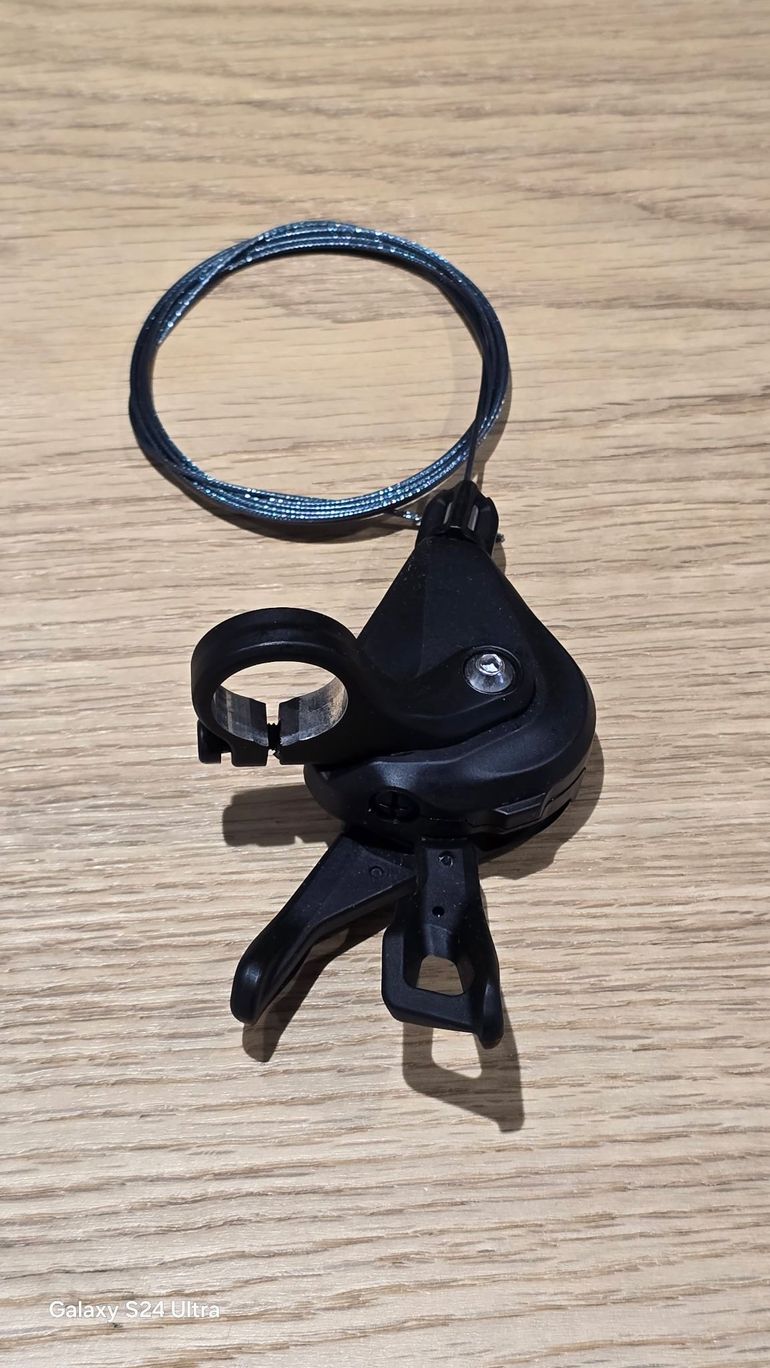 Used Shimano SL-M7100-R 12V bike — image 4 of 4