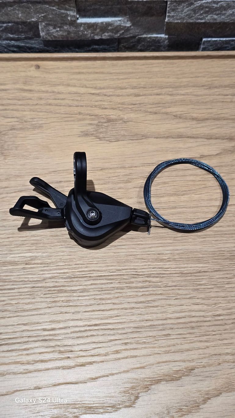 Used Shimano SL-M7100-R 12V bike — image 3 of 4