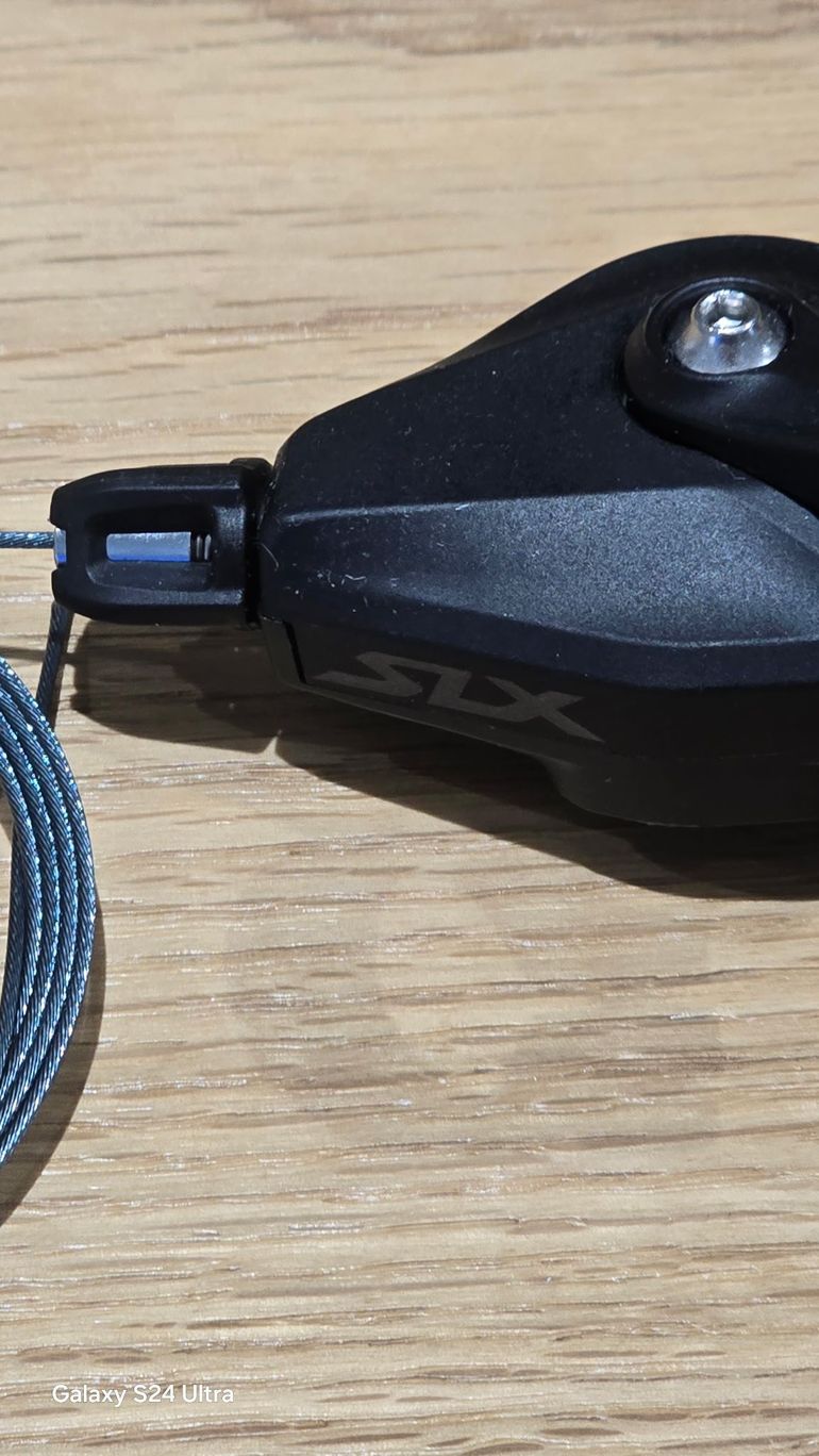 Used Shimano SL-M7100-R 12V bike — image 2 of 4