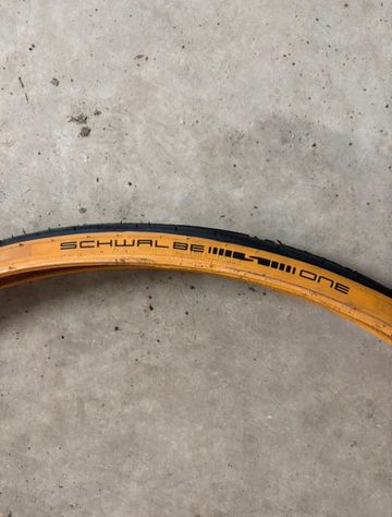 Used Schwalbe One 700x25 TLE bike — image 2 of 5