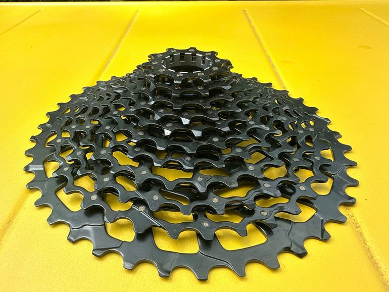 Used Sram XG 1150 10-42T 11SPD Cassette bike — image 2 of 4