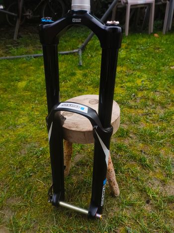 Sr Suntour, Durolux 36 Fork