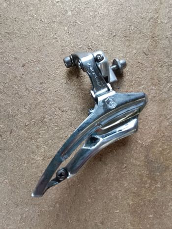 Campagnolo, Aventi Triple Front Derailleur