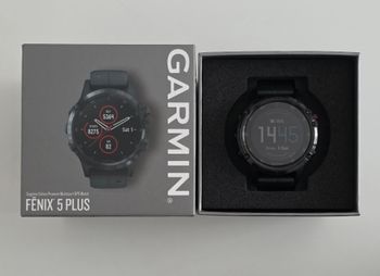 Garmin, Fenix 5 Plus Sapphire Edition GPS Watch